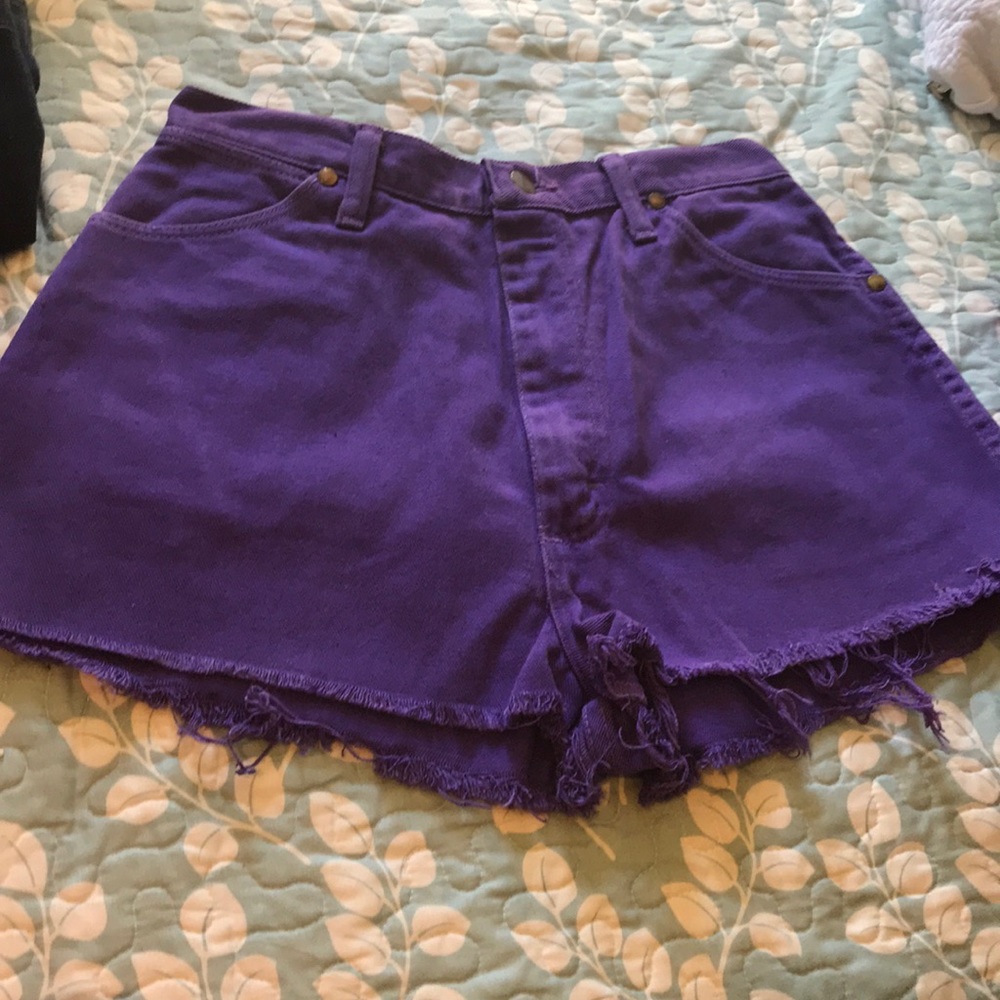 High waisted jeans